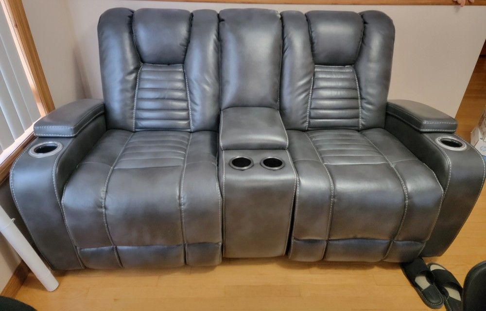 Grey Leather Sofa and Loveseat