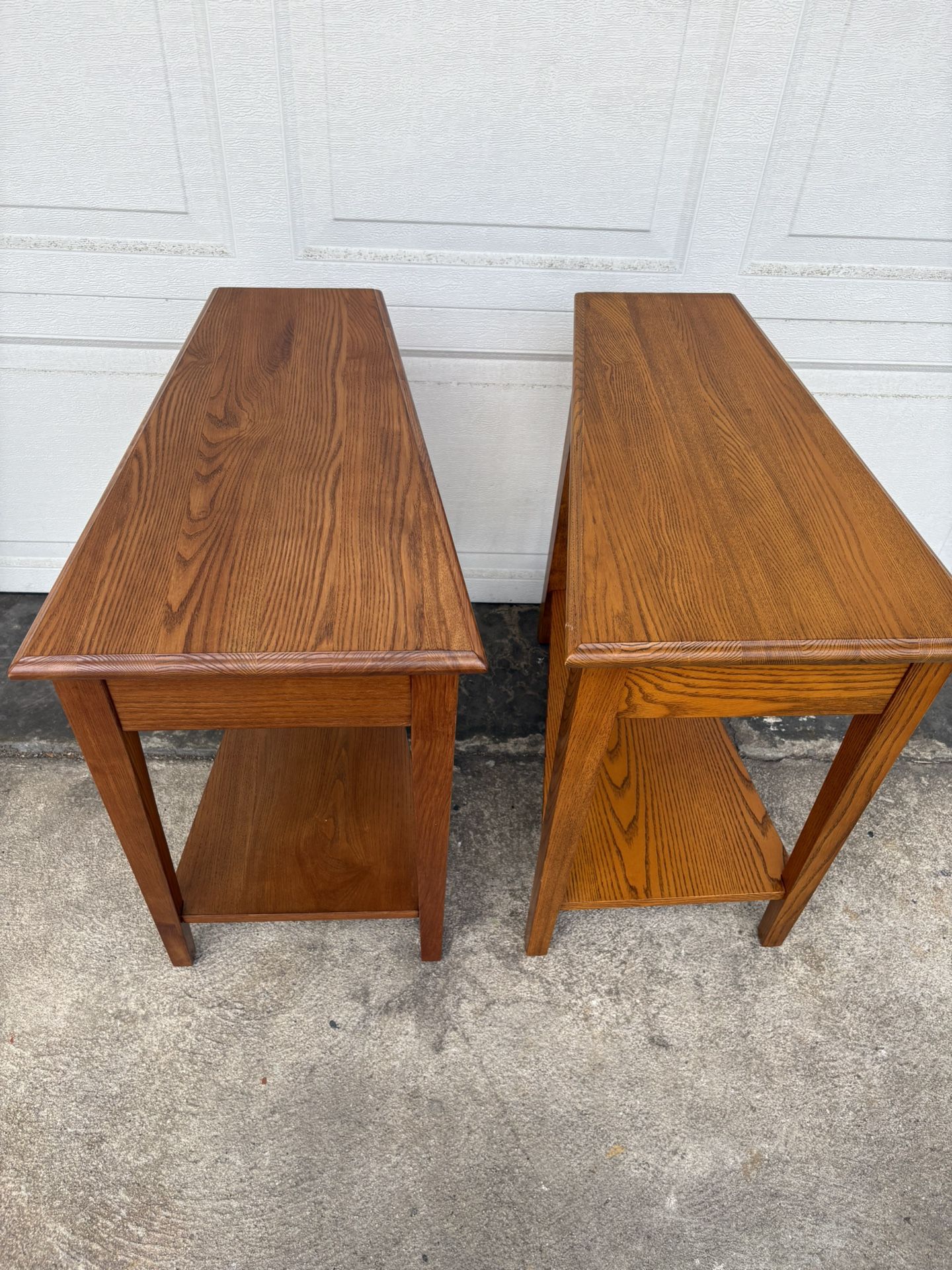 ( Two ) For One Total Price ππ LEICK HOMES - Medium Oak Wedge Wood Tables !! Excellent !! ( 15 Inch W X 24 Inch Deep x 24 β Tall ) GREATLY REDUCED