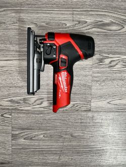 Milwaukee M12 FUEL Jig Saw