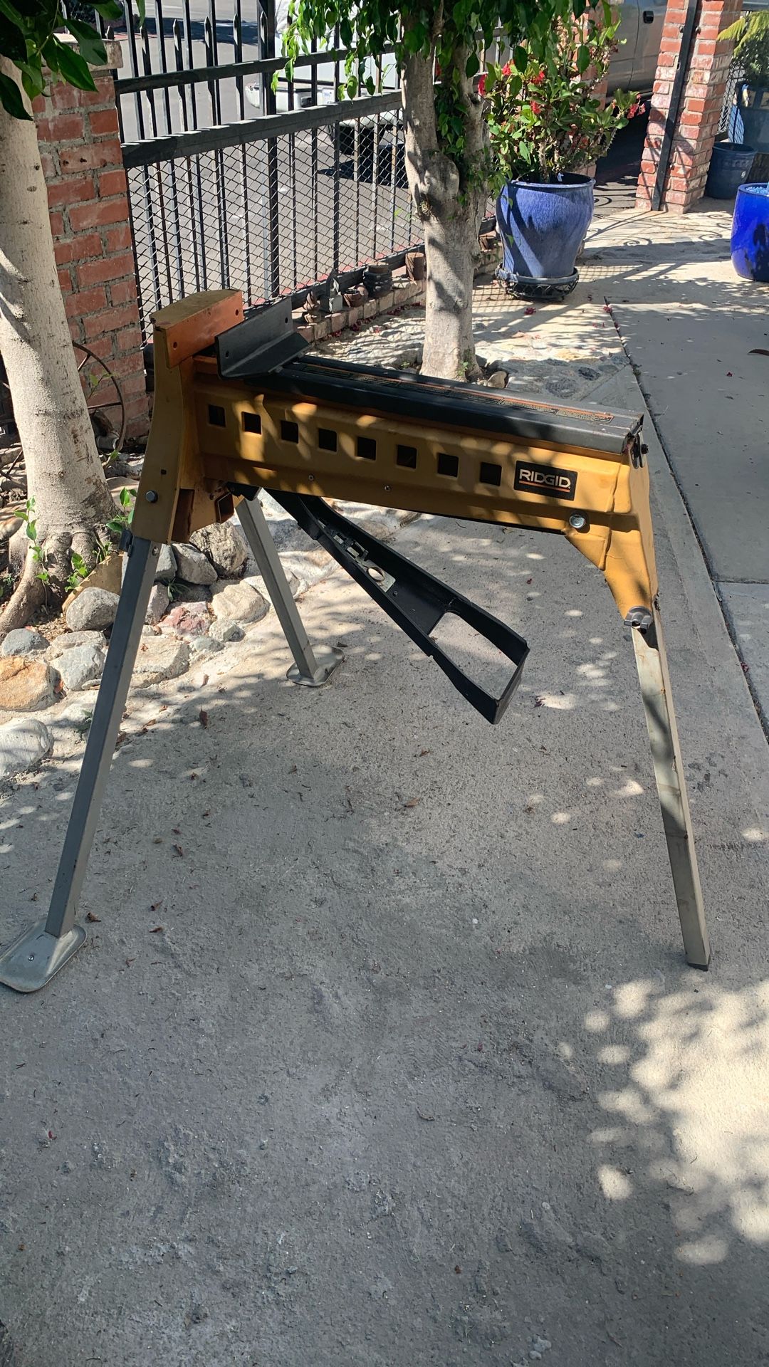 Ridgid Burro