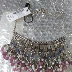 White House Black Market Necklace 