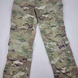 GI Women's Operational Camo US Army Combat Uniform Trouser Pants Size 31 Long