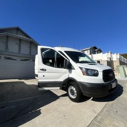 2019 Ford Transit-250