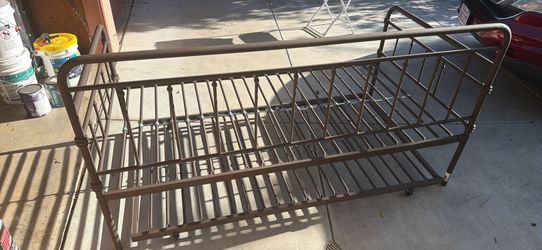 Metal Daybed with Trundle