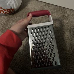 cheese grater 