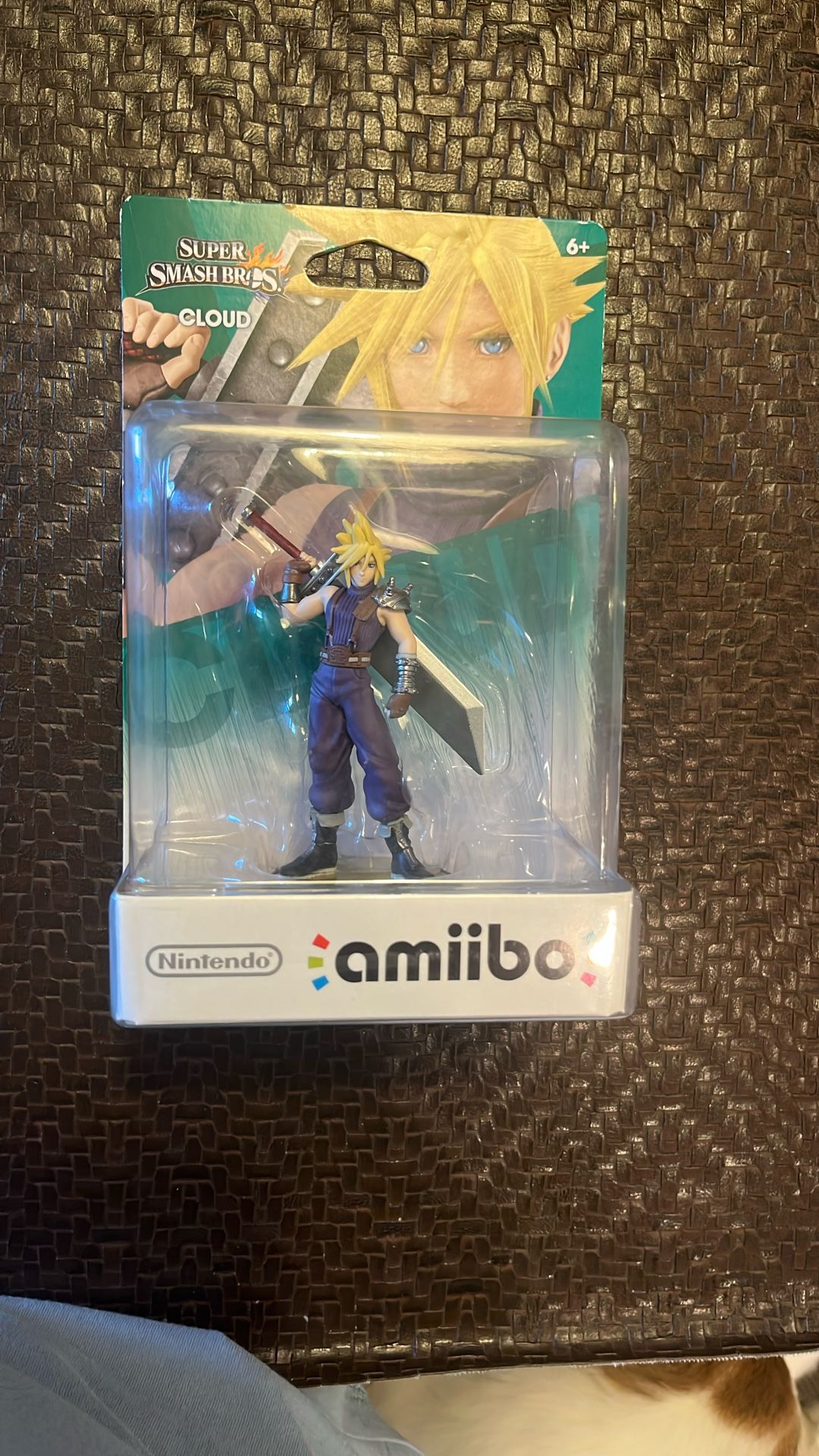 NINTENDO - Amiibo - SUPER SMASH BROS - CLOUD - (NEW FACTORY SEALED)