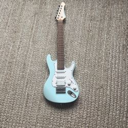 Mitchell 3/4 Electric Guitar 