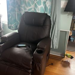 Power Lift/ Sit To Stand Electric Recliner 