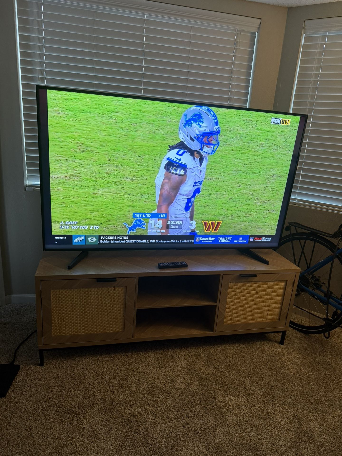 65” 4K Samsung Smart Tv