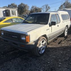 1988 Dodge Ram 50 Part Out 0121