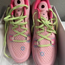Li-Ning Way of Wade 11 “Blossom” – Size Women’s 6.5
