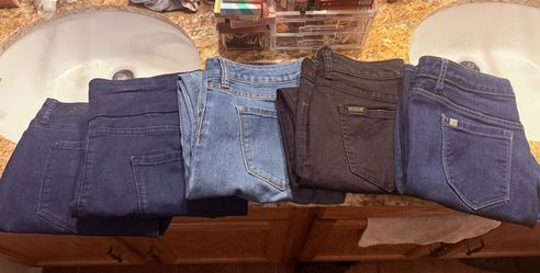 Ladies  Jeans 👖 