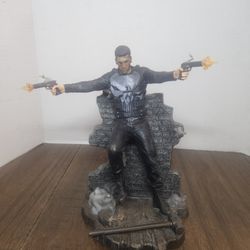 Diamond Select Gallery The Punisher 10" PVC Statue