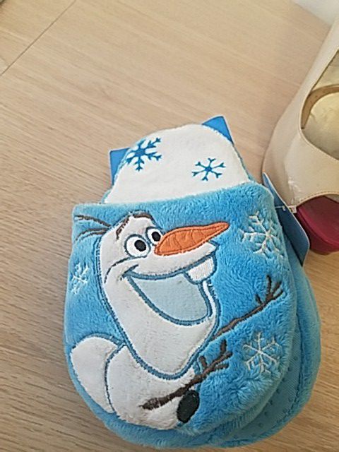 Olaf bedroom shoes