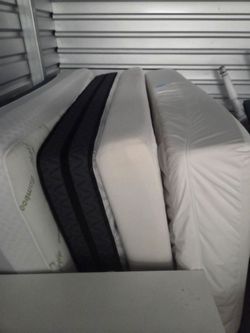 Full Mattress  with metal vase