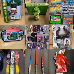 Toys & Other Goodies Available At Toy Trauma / Mantiques In Fremont Niles
