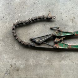 Cast Iron Chain Snap 