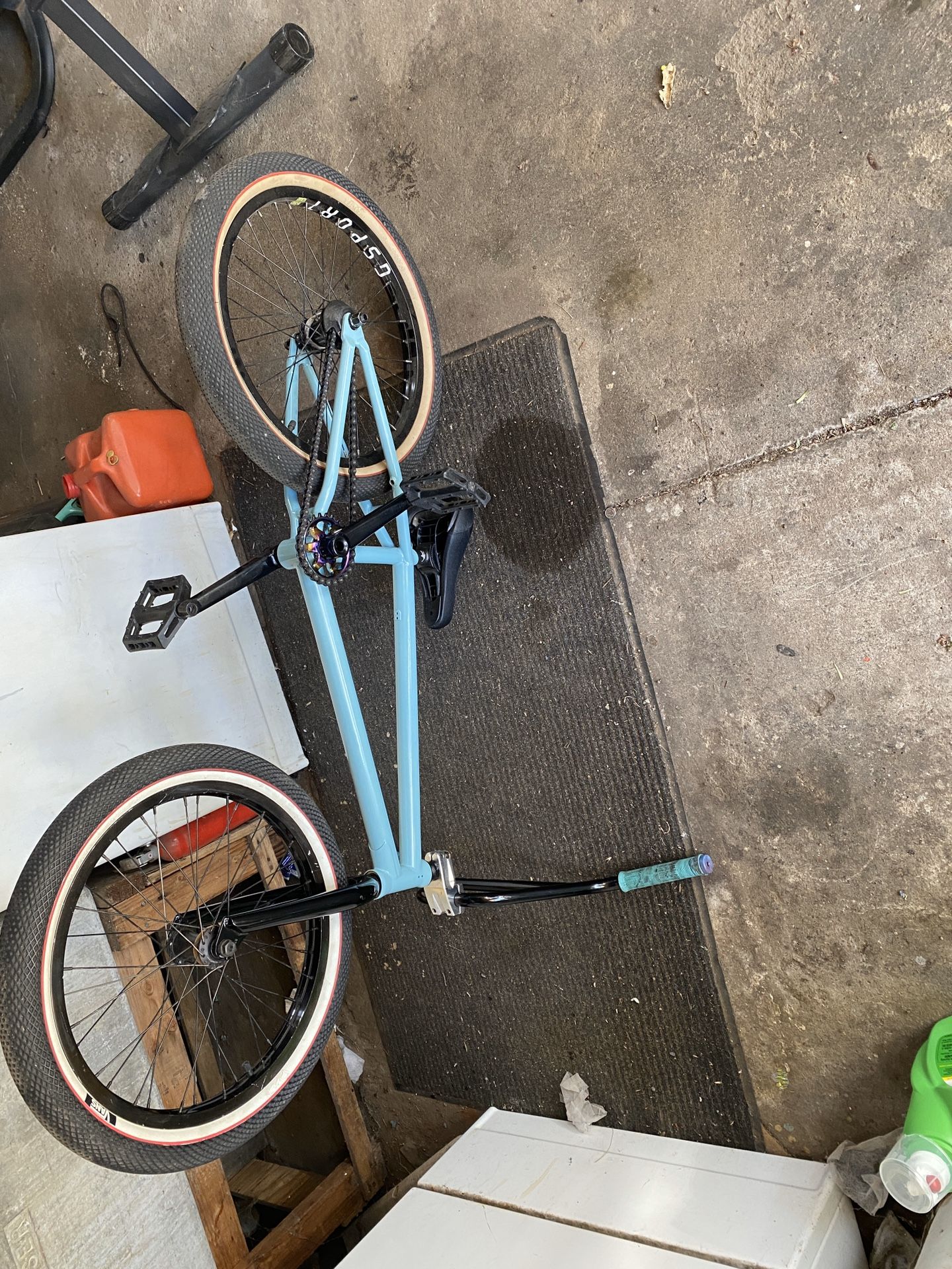 BMX BIKE