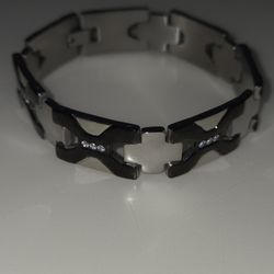 8½" Stainless Steel Link Bracelet With Crystals!