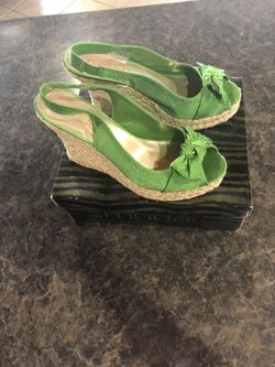 Womens Moda green wicker wedges