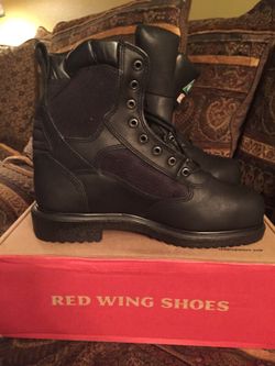 Red wing steel toe boots