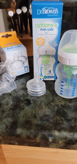 Dr. Brown's Bottle Infant Feeding & Extra Nipples