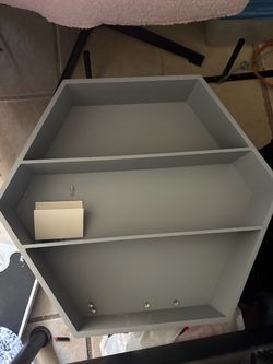 Hexagon Shelves and Horizontal Shelves