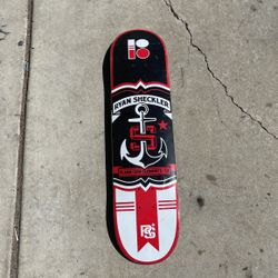 Ryan Sheckler signature board
