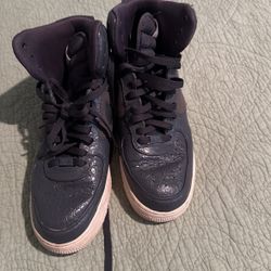 Nike Sazi 11