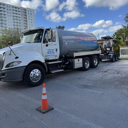 Septic Tank Pump Out 