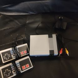 Nintendo mini 620 Game Console.(Brand New!)