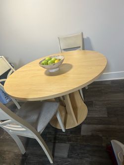 BRAND NEW ROUND TABLE