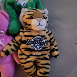 Hard Rock Cafe  Stuffed Animals 