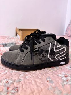 Etnies || Skate Shoes