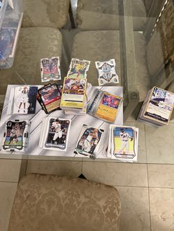 300+ Mixed Trading Card Lot Pokémon One Piece Lorcana Sports MLB NBA NFL Soccer