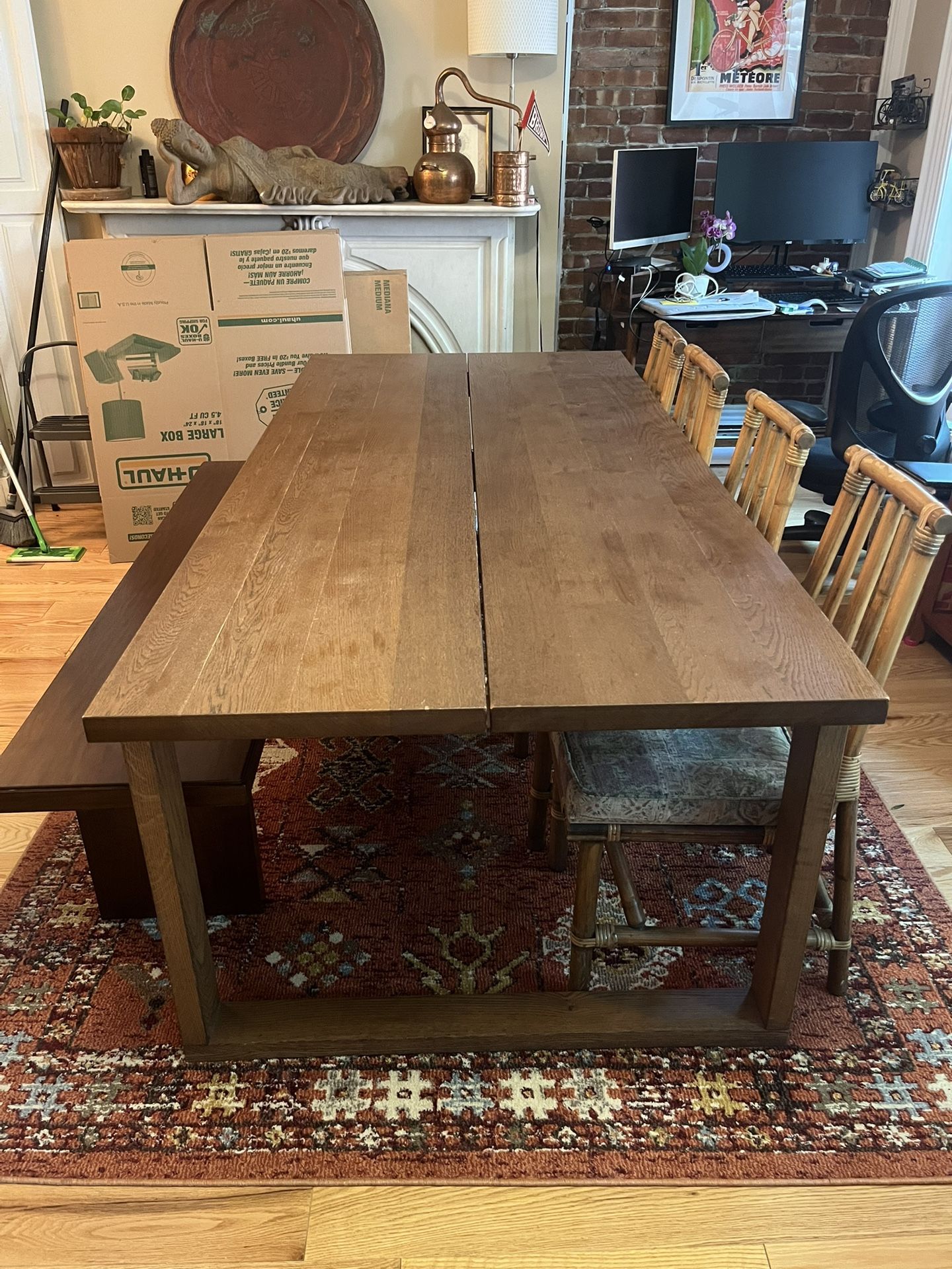 Dininf/Kitchen table