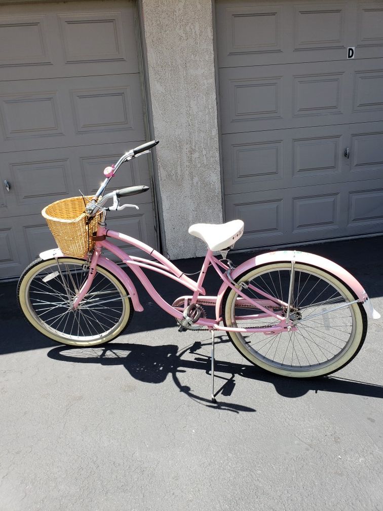 Dyno kosmopolitan cheap pink beach cruiser