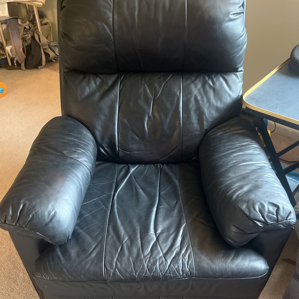 Black Faux Leather Recliner Chair