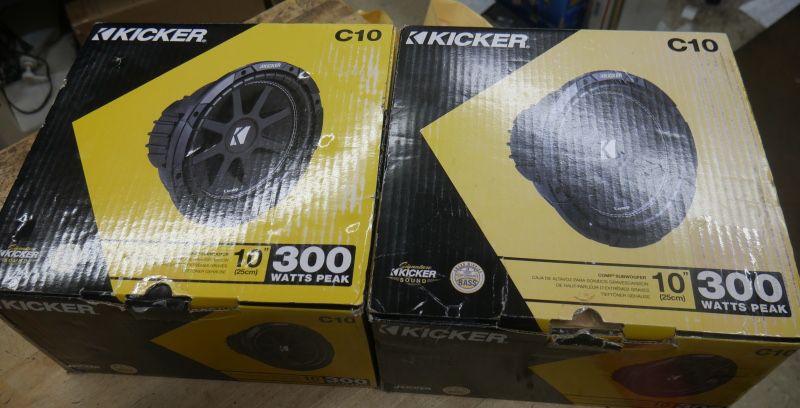 2 Kicker Comp Series 10" 4 Ohm Car Audio Subwoofer/ 300W Peak 150W RMS | 43C104. NEW . OPEN BOX  