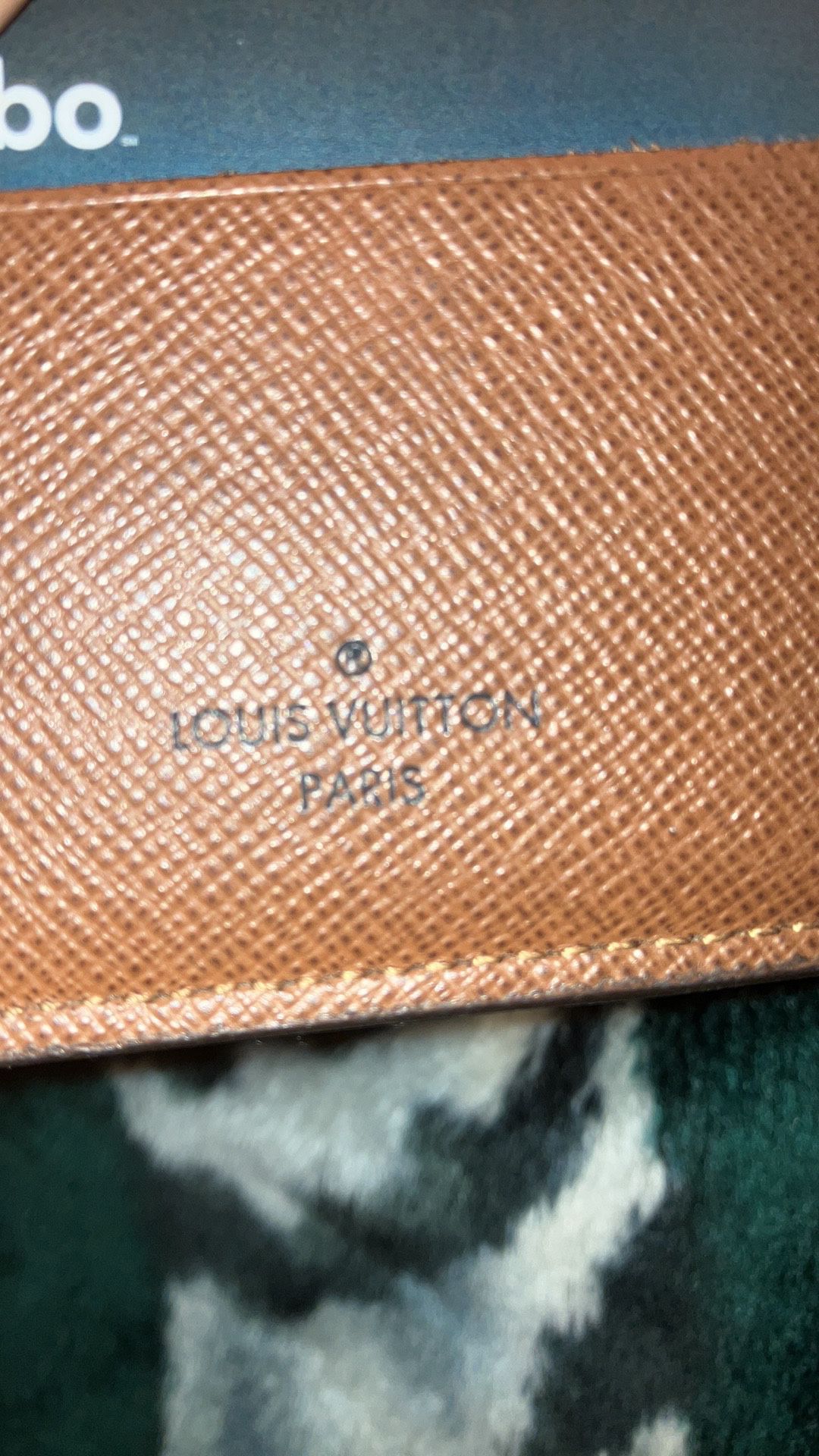 Louis Vuitton Men's Multiple Wallet for Sale in Sanger, CA - OfferUp