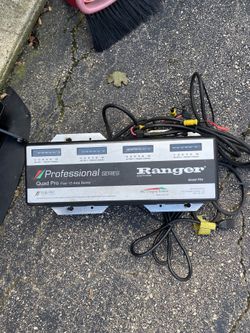 Ranger professional Series 4 Bank On Board Charger