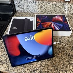 Apple iPad Pro 12.9" 5th Gen 256GB Space Gray