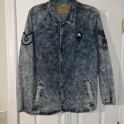 Carbon acid wash denim jacket with military patches men’s size M/L