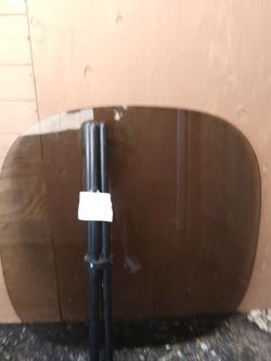 Glasses table