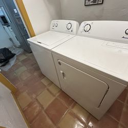 Amana Washer And Gas Dryer 