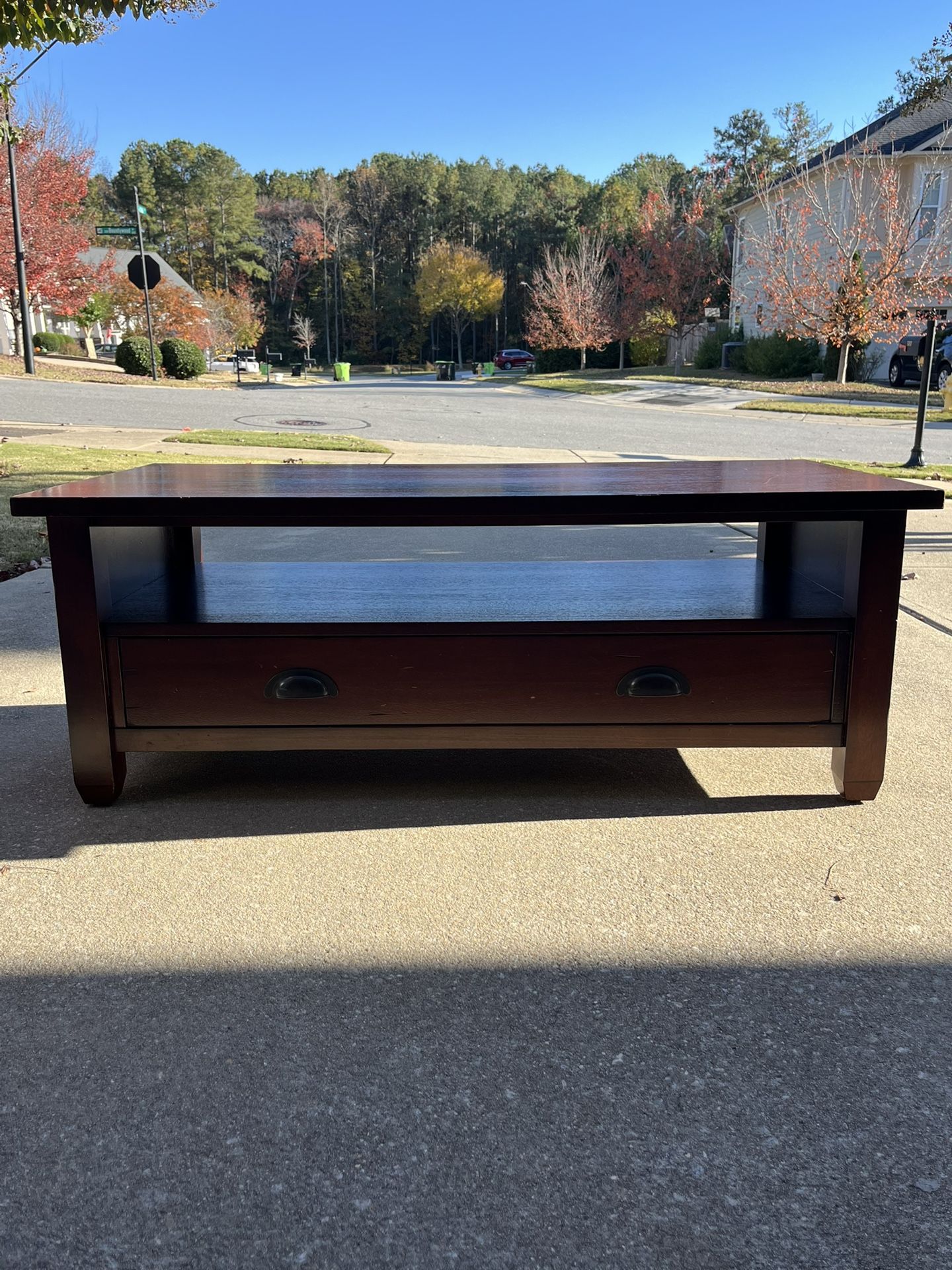 Pottery Barn Coffee Table 