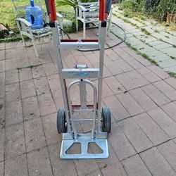 Milwaukee
1,000 lbs. Capacity 4-in-1 Hand 