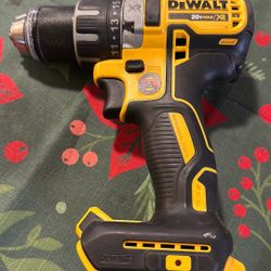 Dewalt 20V Max XR Drill 