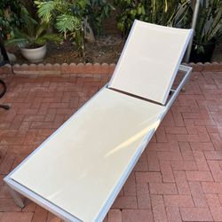 Aluminum Outdoor Lounge Chairs / Chaise