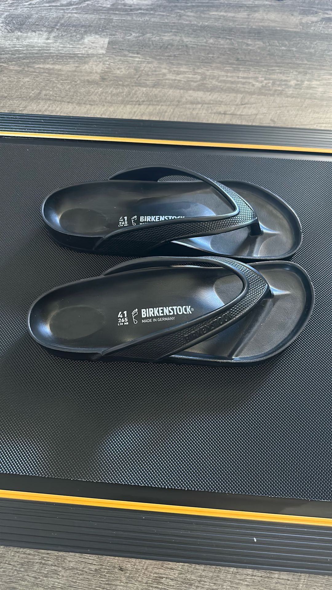 Birkenstock Flip Flops Size 10